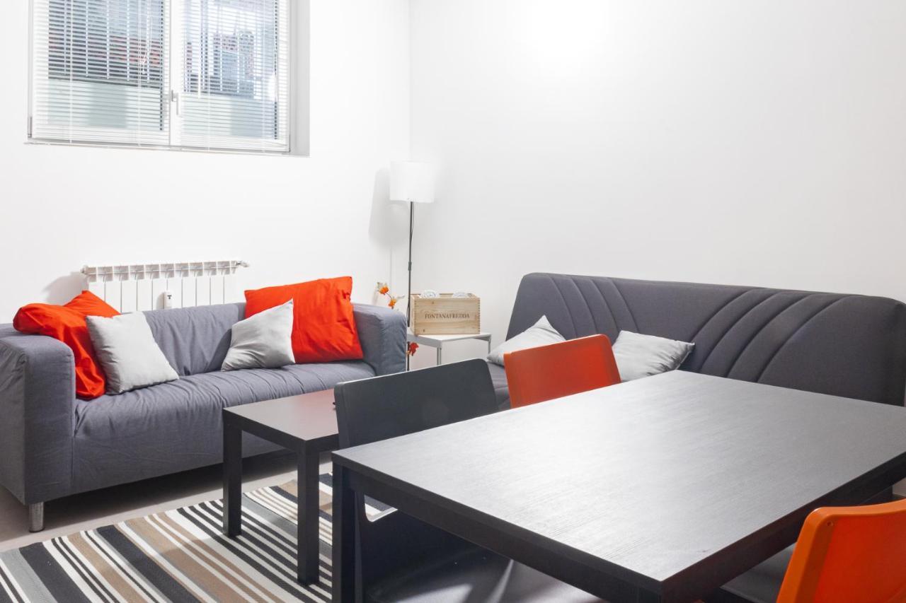 Staurenghi Red Apartment Варезе Экстерьер фото