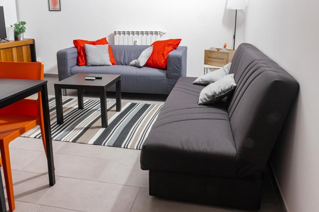 Staurenghi Red Apartment Варезе Экстерьер фото